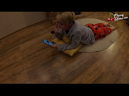 ❤️ משוגע בלאָנדע סאַקינג ריזיק דיק סאַקינג און באַונסינג אויף עס - אַנאַל געשלעכט ❌ פּאָרנאָ ביי yi.tubsexer-porn.ru ❌️❤